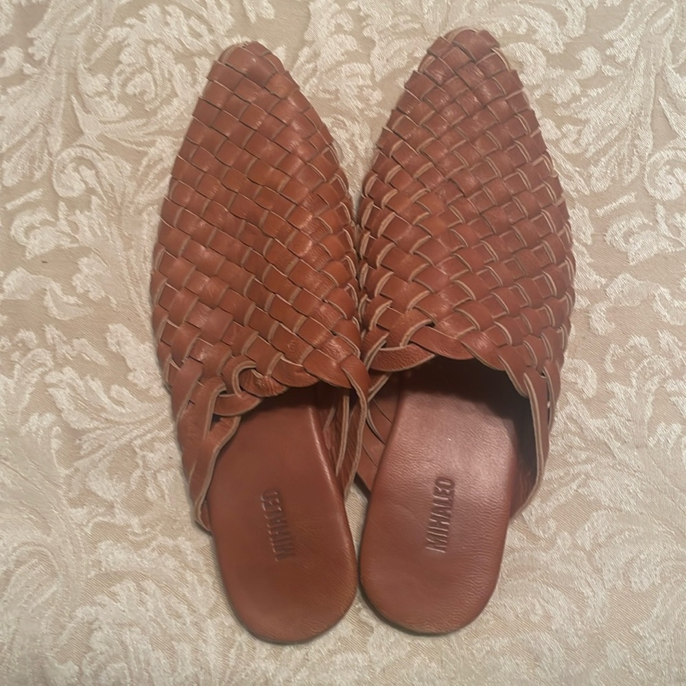 Mihaleo woven slides